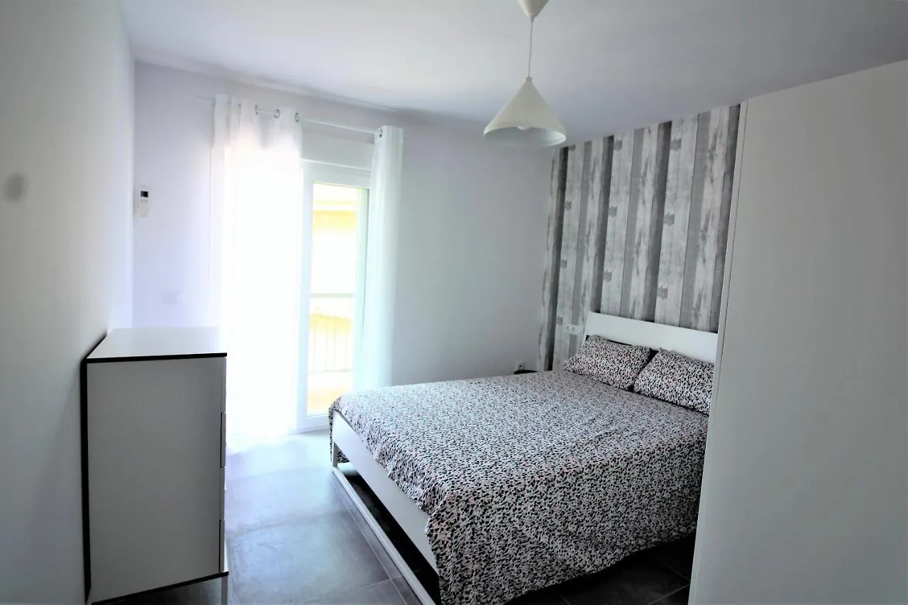Global Immo 4075 Puig 3-4 Apartment Roses Spain