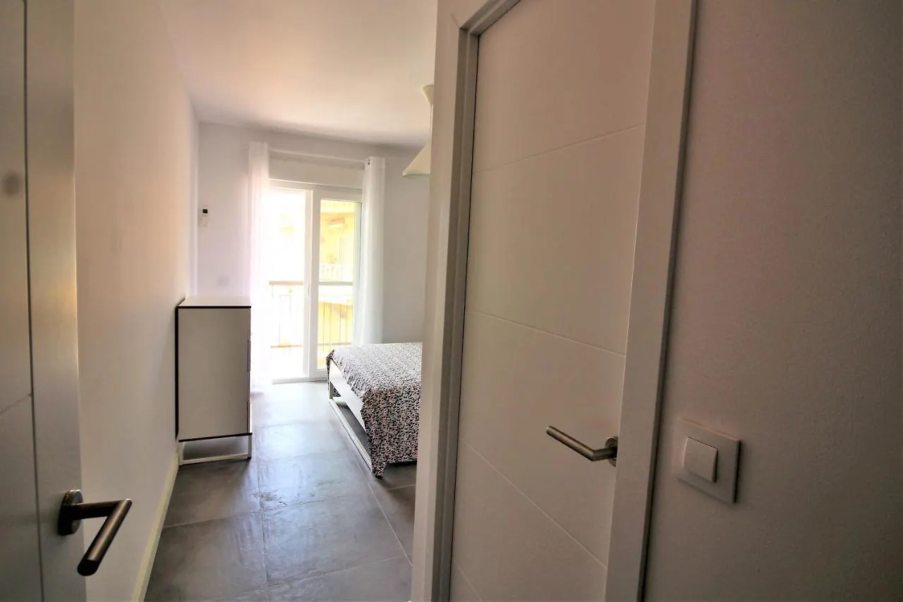Global Immo 4075 Puig 3-4 Apartment Roses