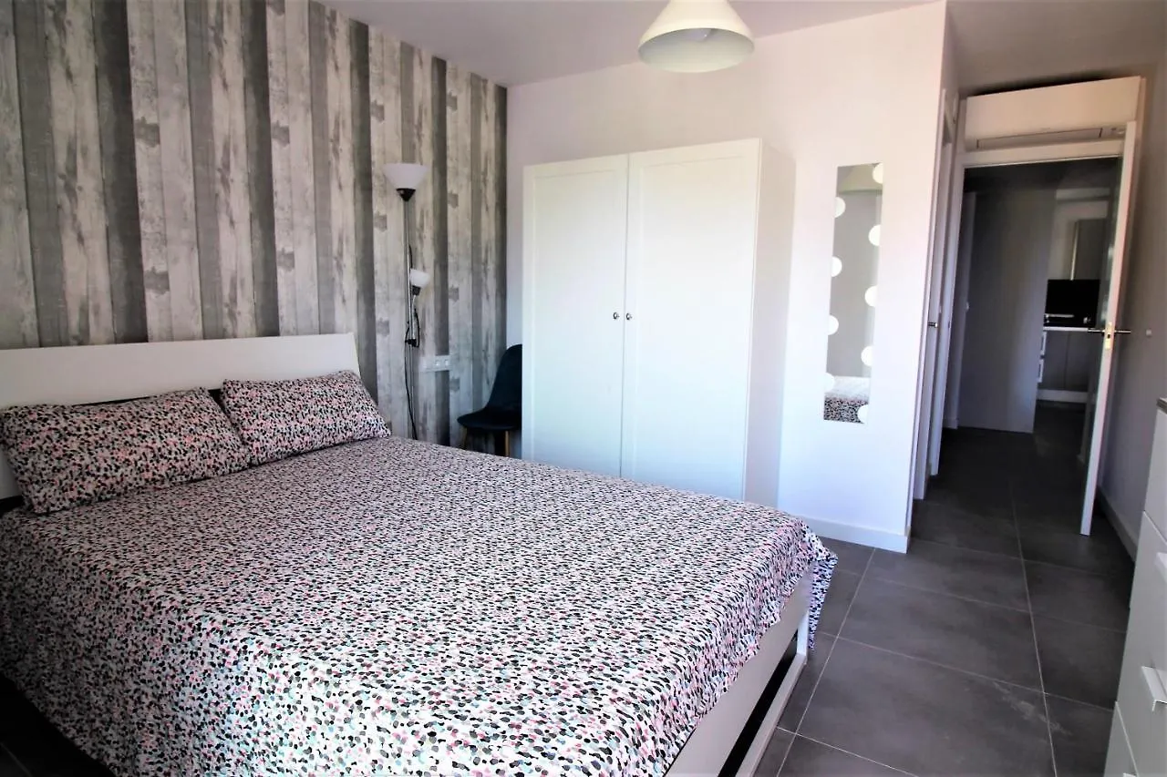 Global Immo 4075 Puig 3-4 Apartment Roses
