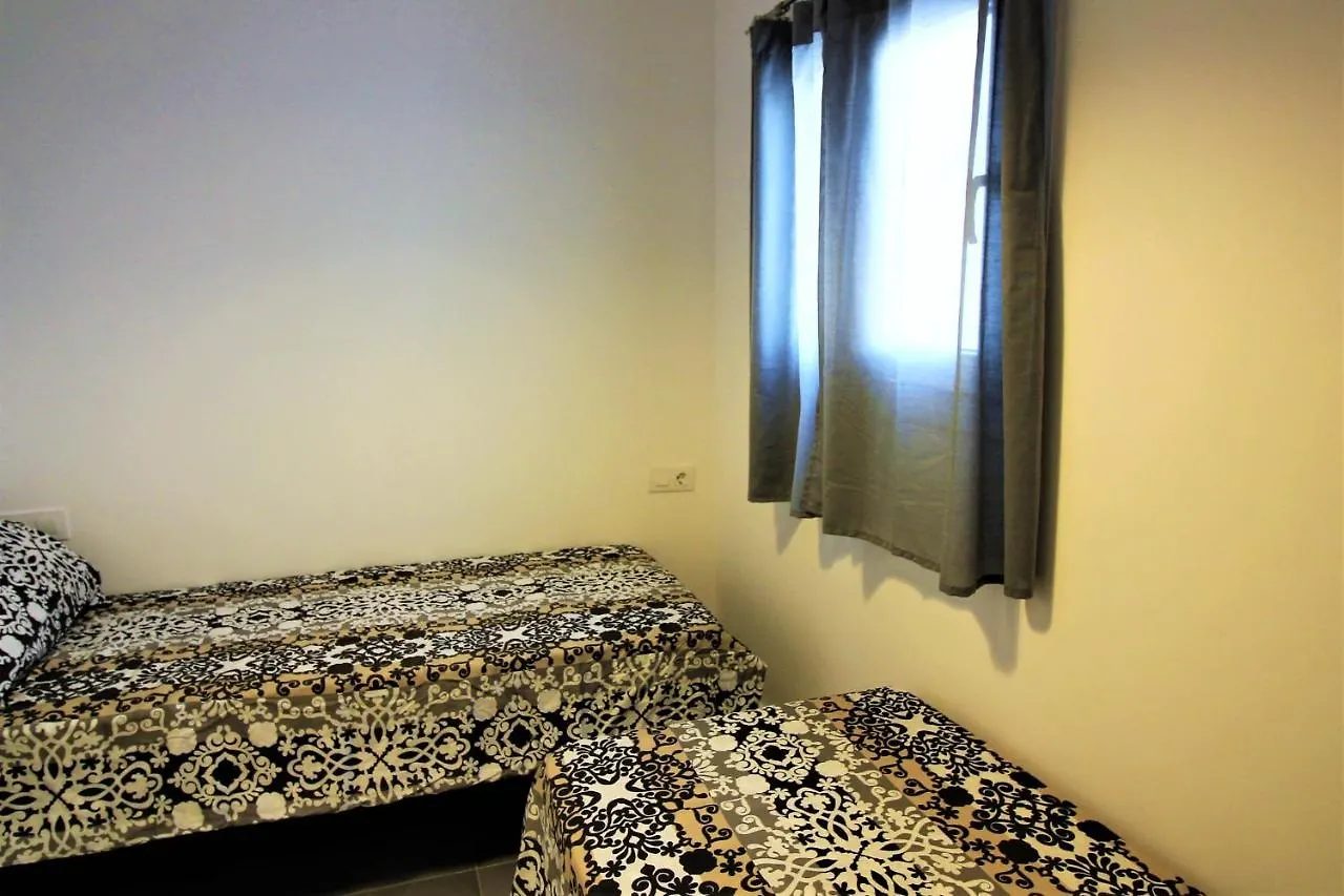Global Immo 4075 Puig 3-4 Apartment Roses 0*,