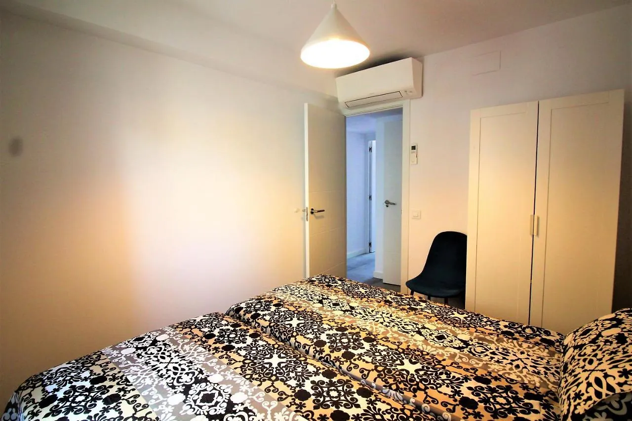 Global Immo 4075 Puig 3-4 Apartment Roses
